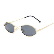Load image into Gallery viewer, black oval woman sunglasses